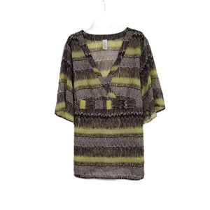 Women's Size 2X  Lightweight Pullover  Blouse  Short Bell Sleeves  Tie Back